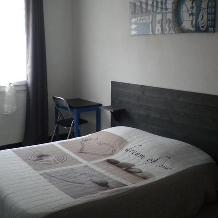 Hotel L'Acropole Nissan-lez-Enserune Exteriör bild