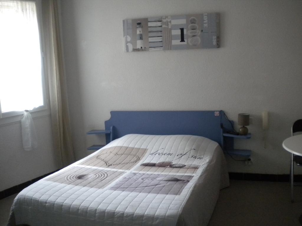 Hotel L'Acropole Nissan-lez-Enserune Exteriör bild
